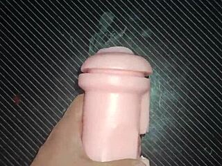 kissy gets double action from mouth to core