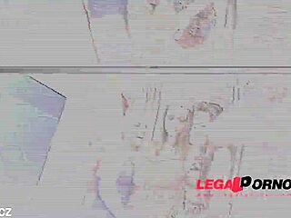 Curvy girls with small waists in 5 on 5 creampie orgy!