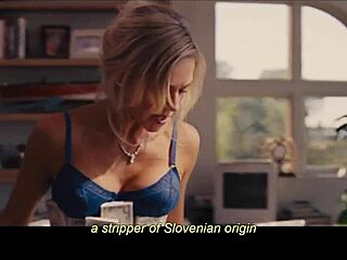 Loira milf trocando beijo na missonária