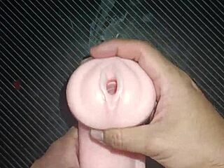 kissy gets double action from mouth to core