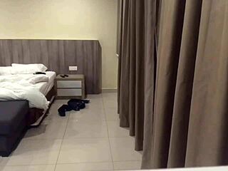 Kamera Tersembunyi Tangkap Slut Tinder Curang Tunggang Lelaki Malaysia