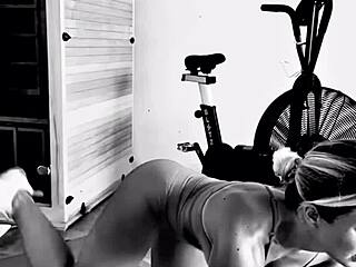 I work out my ass in this creepy session. It feels intense.