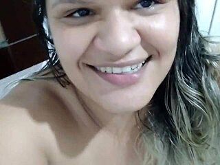 Lincon Squirts Latina Ass Fetish