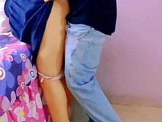 My stepsister, fresh from vacation, craves outdoor public action with creampie in amateur homemade voyeur style.