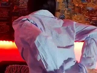 Beautiful Latina Brunette Toys Herself Publicly, Natural Tits Exposed