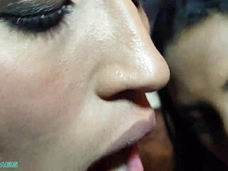 Fode A Buceta Dela Que Eu Vou Lamber Esse Cuzinho