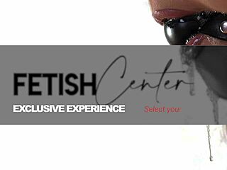 오줌 참을 수 없어서 안경 낀 라티나가 POV 아마추어 페티쉬로 변태 플레이