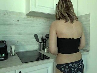 Ex girlfriend gives deepthroat blowjob while moaning loudly