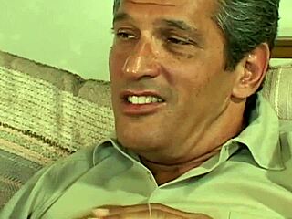 Chelsea Zinn double penetrated hard