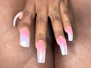 Love When My Homegirls Send Vids of Their Juicy Pussy!