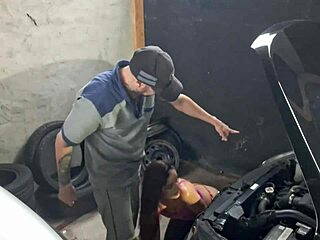 Redhead Trades Car Fix For Wild Sex