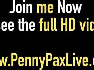 Heidy Pino, Colombian Latina Model, Shows Petite Body