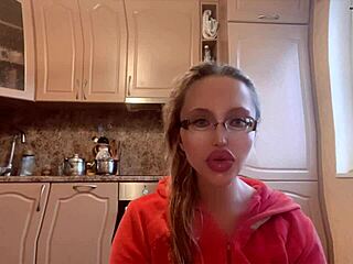 Russian goddess dominates financially