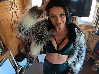 Deep-Throat Cum Play with Camel-Toe Fetish!