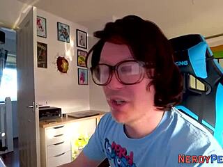 I tricked a british newbie into her first blowjob and facial.