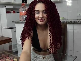 Wow, my girlfriend dumped me, but my stepsister consoled with a great blowjob!