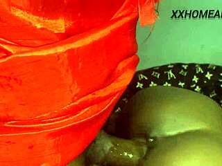 vera had wet dreams about wild fucks with the devil after toy play