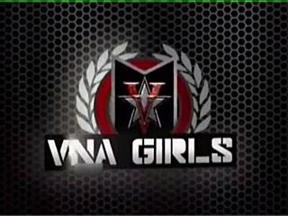 Malé asijské holky s rozněcující chutí 18+ uspokojeny velkou dávkou spermatu - thinasian.