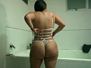 Sensual BBW in Lingerie Enjoys Playtime at Motel