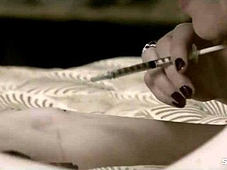 Sarah Paulson and Lindsay Pulsipher stun in American Horror Story 2011-2016