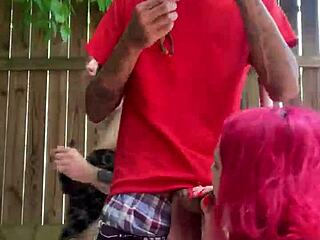 Gaktrizzy dives into lively group orgy action