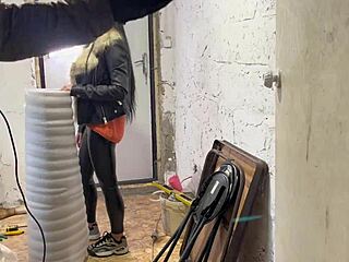 Step mom unexpectedly sucks step son construction worker and he cums in her mouth