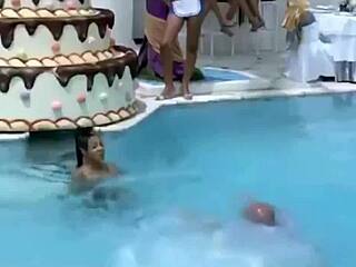 nina caicedo stars naked in colombian film sin tetas no hay paraiso 2010