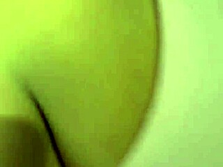 sexy alice blows boyfriend in kitchen huge cumload