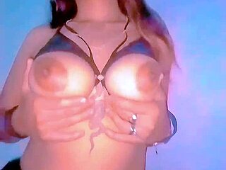 these big boobs are preciosas, right?