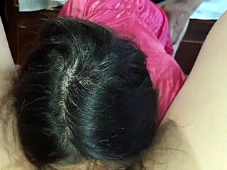 Горячий лесбийский тройничок с страстным лизанием кисок и оргазмами от страпона