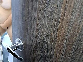 Wow, stepmother enjoys blowjob and sex!