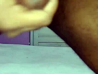Hot Young 18+ Cock Doing Solo Hand Job