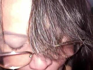 la mama de mi mejor amigo lleva mucho tiempo sin comer pene