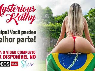 彼女がホーレと書かれたパンティを履いて、彼が完全にホーレのように扱う赤い中で - Mysteriouskathy