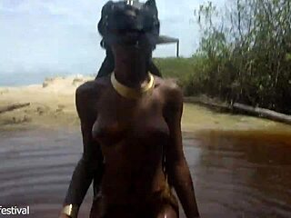 i enjoy watching water drip from her perfect tits