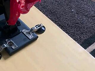 i am the smooth operator in this homemade housewife scene