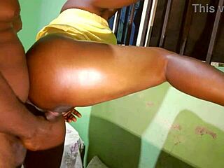 oh wow, thrilling quickie with curvy masseuse in doggystyle action, so sweet!