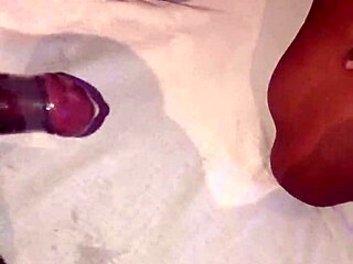 I love how this morena dominicana craves oral and squirts wildly in caribbean style