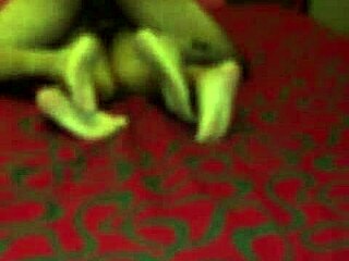 detonating ebony girlfriend in hotel creampie