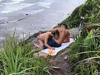 Casal Flagrado Fazendo Sexo Na Praia Em Sao Paulo