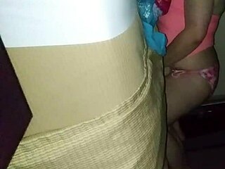 Iceynkinky Pegged With Intense Emotions