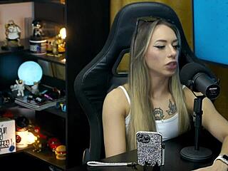 Bianca Demarchi teases with her curves and bites Ruan's ear
