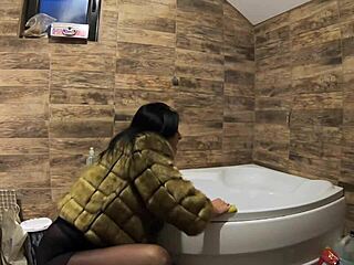 So, wanna see me pee in a fur coat and pantyhose in the tub?