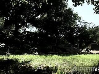 Karcsú 18+ tini szétbaszva meg lelocsolva