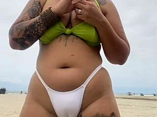 O Virgem Vai Comer Meu Cu Na Praia!