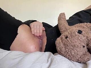 Strawberry fills my hot perfect tight Arab teen pussy in curvy toy play!