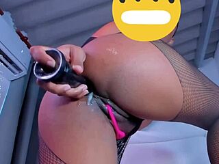 Manic Latina Slut Craves Anal Pleasure With Her Dildo