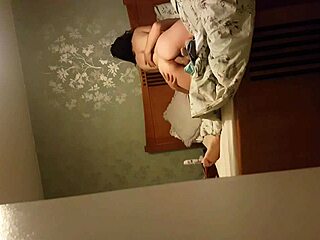 British girlfriend gets wild in a hidden homemade clip