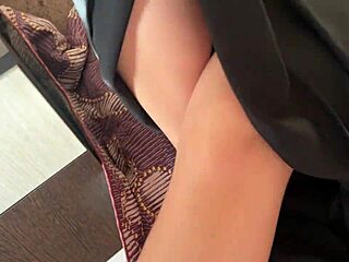 MILF syrienne en hijab prend une baise hardcore brutale avec une bite monstrueuse et creampie