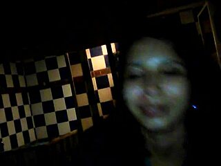 mujer sabe hacerlo hotel colombian old 18 19 yo